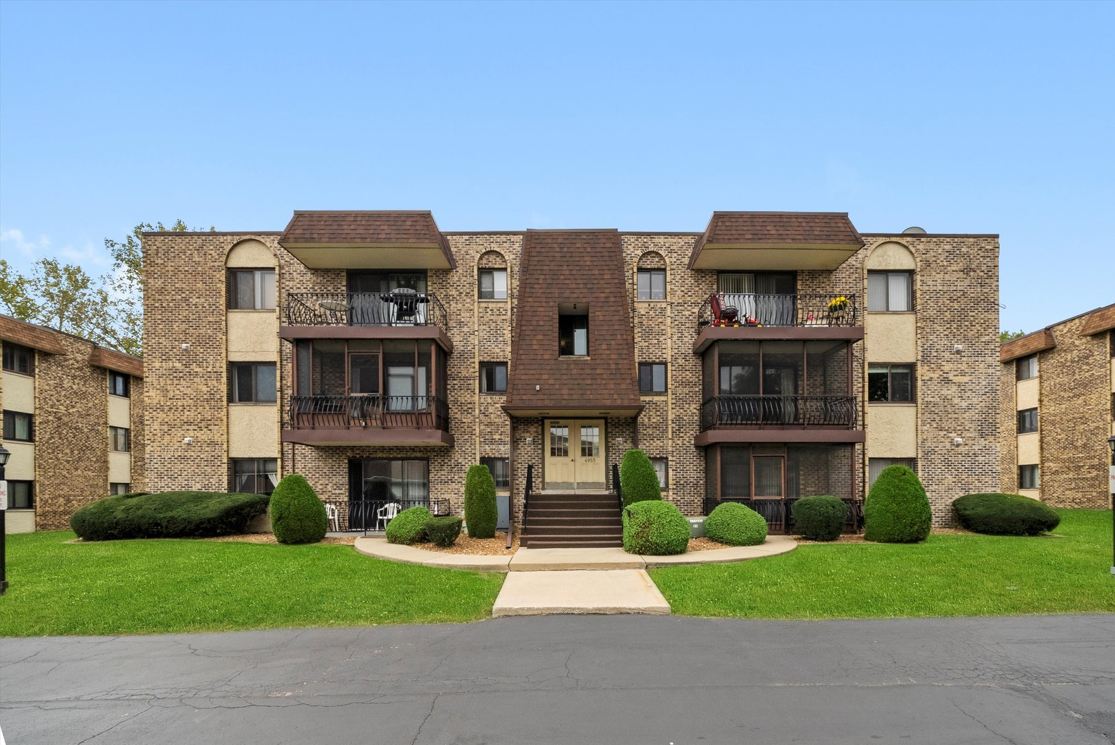 4955 134th Place #3B, Crestwood, IL 60418
