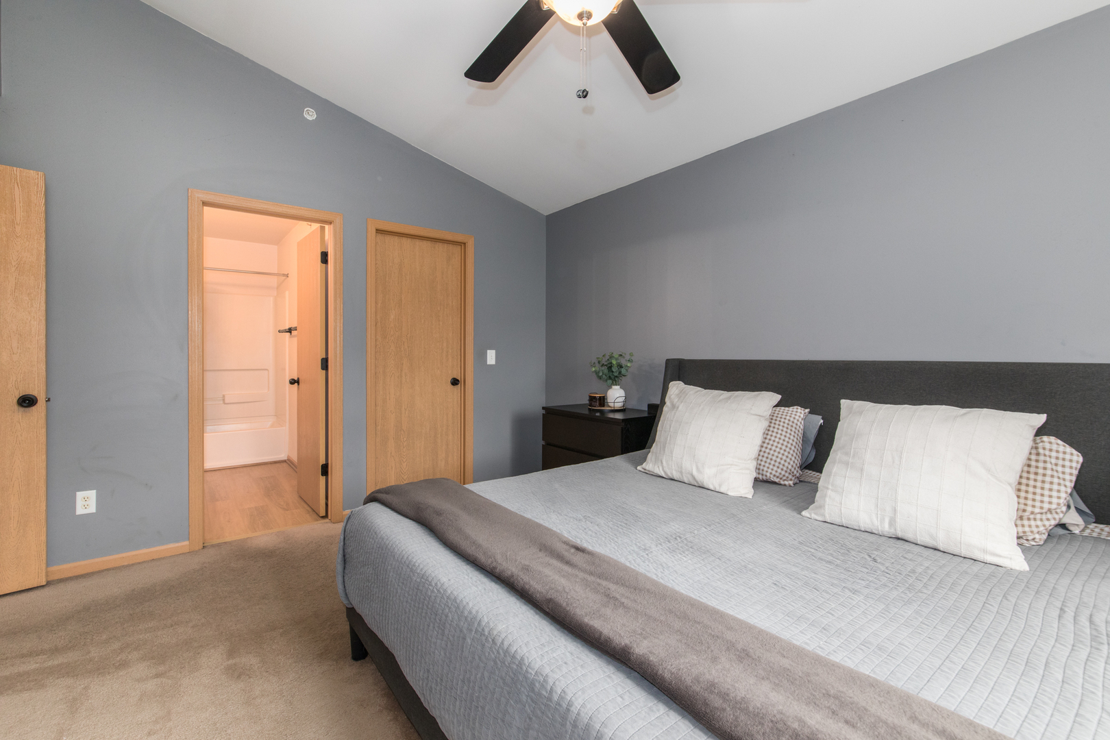 124 Bertram Drive #L, Yorkville, IL 60560