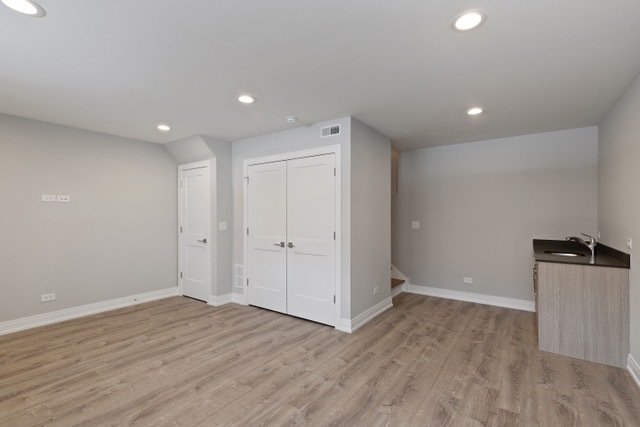 6834 W 65TH Street #1, Chicago, IL 60638