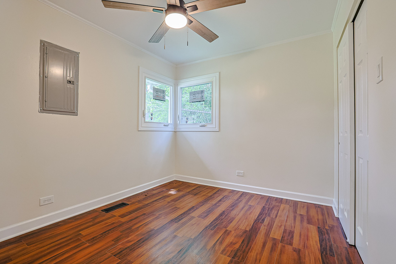 8 ALLEGHENY Court, Park Forest, IL 60466