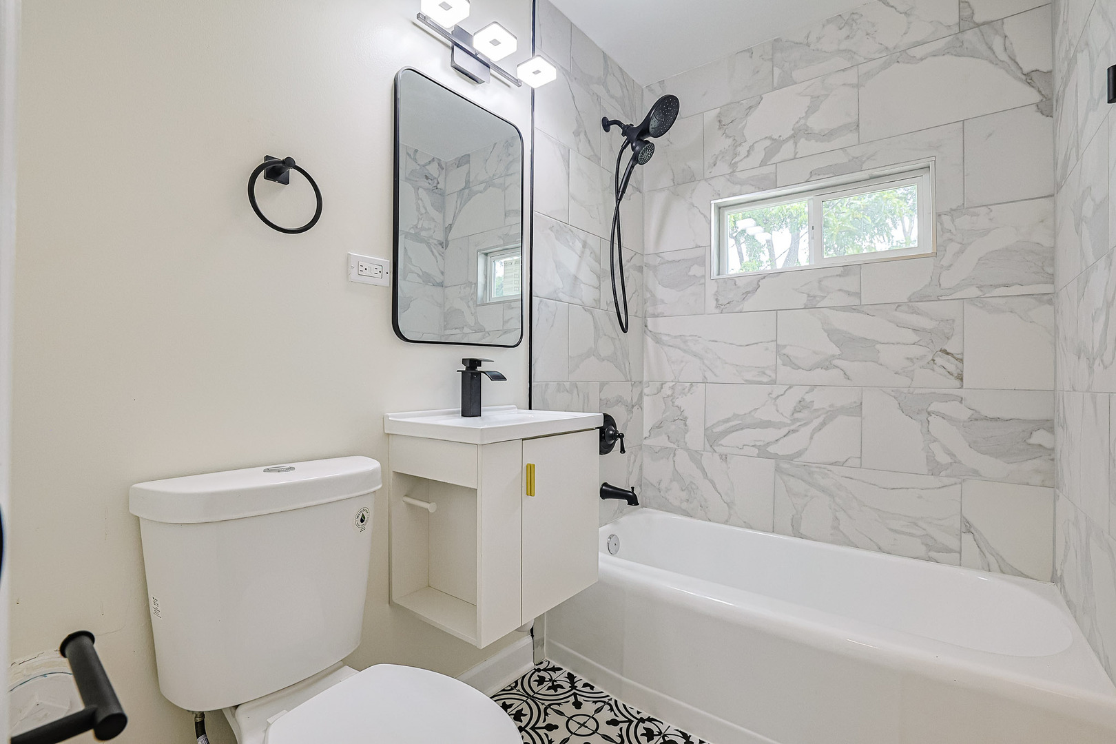 8 ALLEGHENY Court, Park Forest, IL 60466