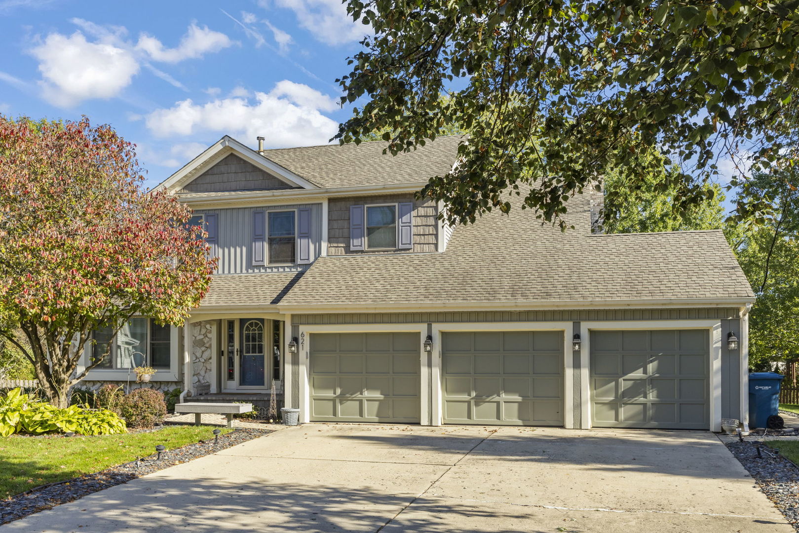 621 Lindsay Court, West Dundee, IL 60118