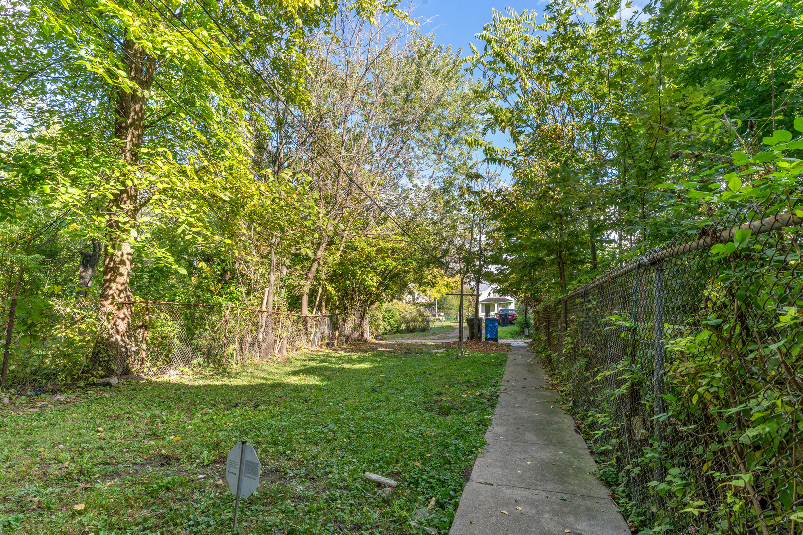 6731 S May Street, Chicago, IL 60621