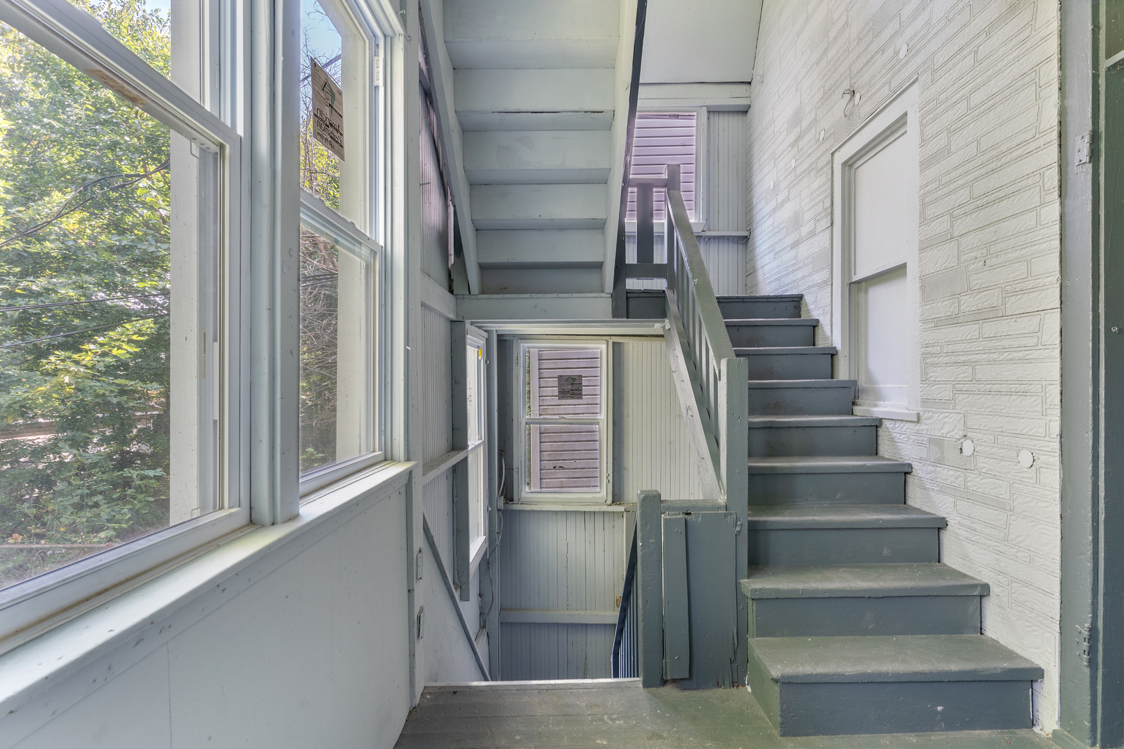 6731 S May Street, Chicago, IL 60621