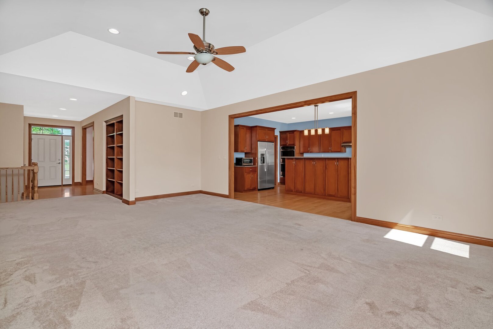 502 Birchwood Drive, Yorkville, IL 60560