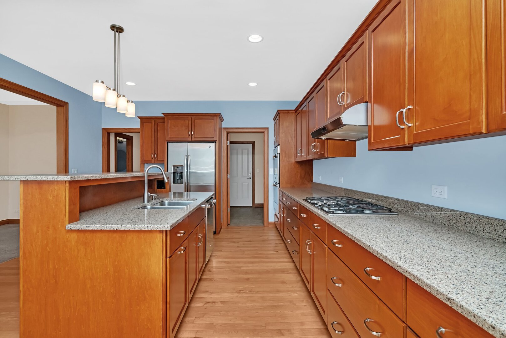 502 Birchwood Drive, Yorkville, IL 60560