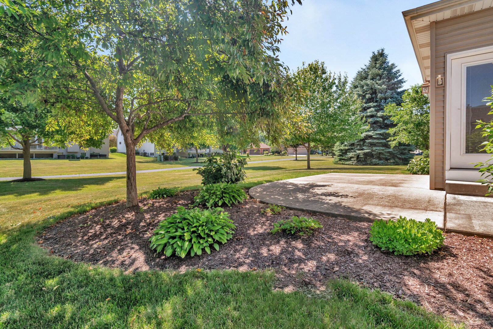 502 Birchwood Drive, Yorkville, IL 60560