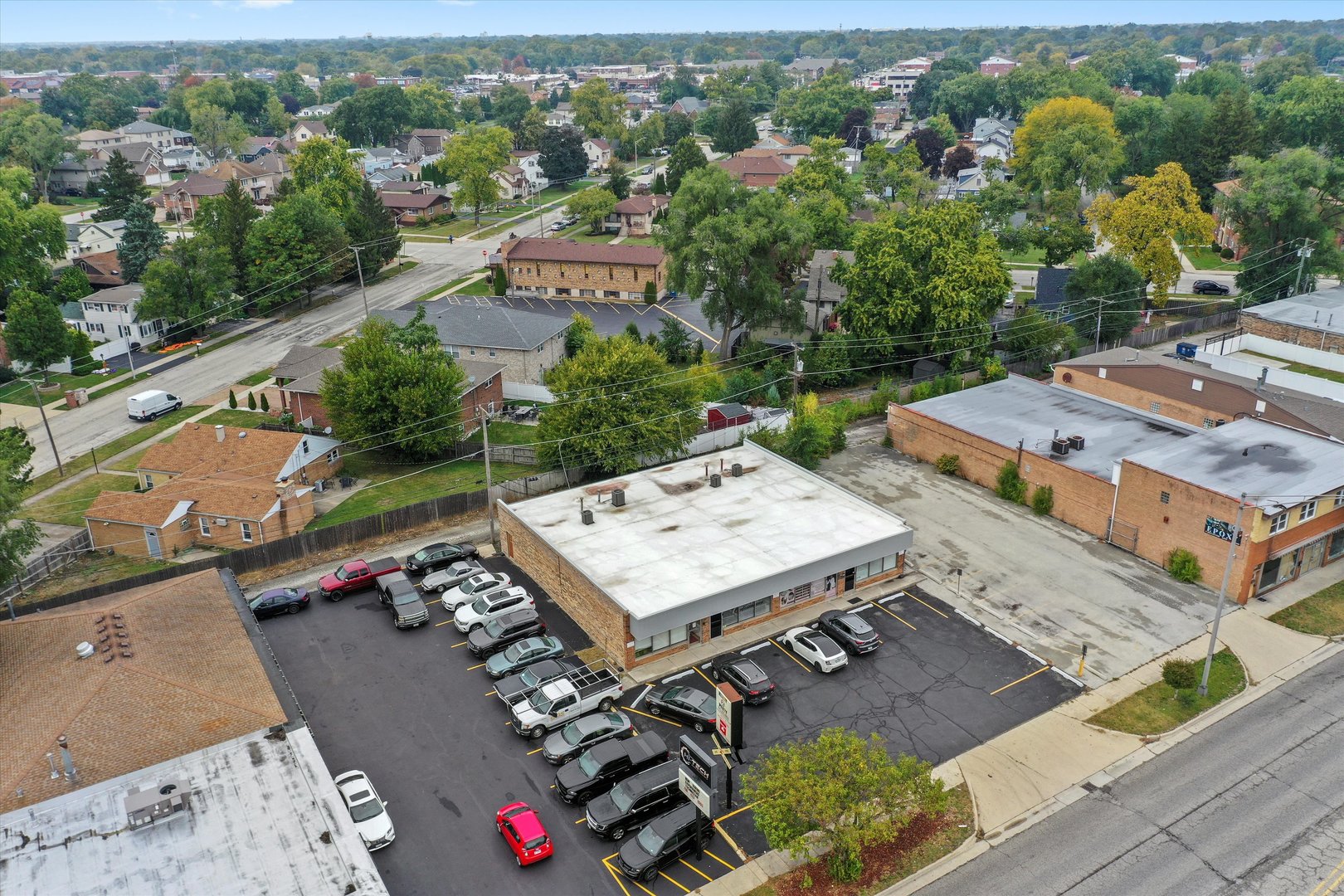 9732 SOUTHWEST Highway, Oak Lawn, IL 60453