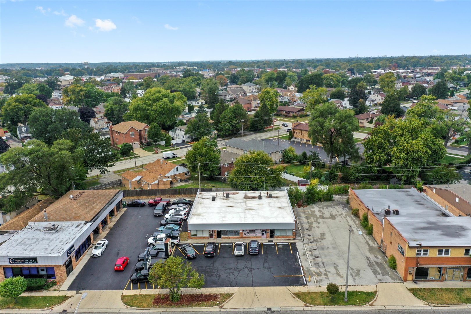 9732 SOUTHWEST Highway, Oak Lawn, IL 60453