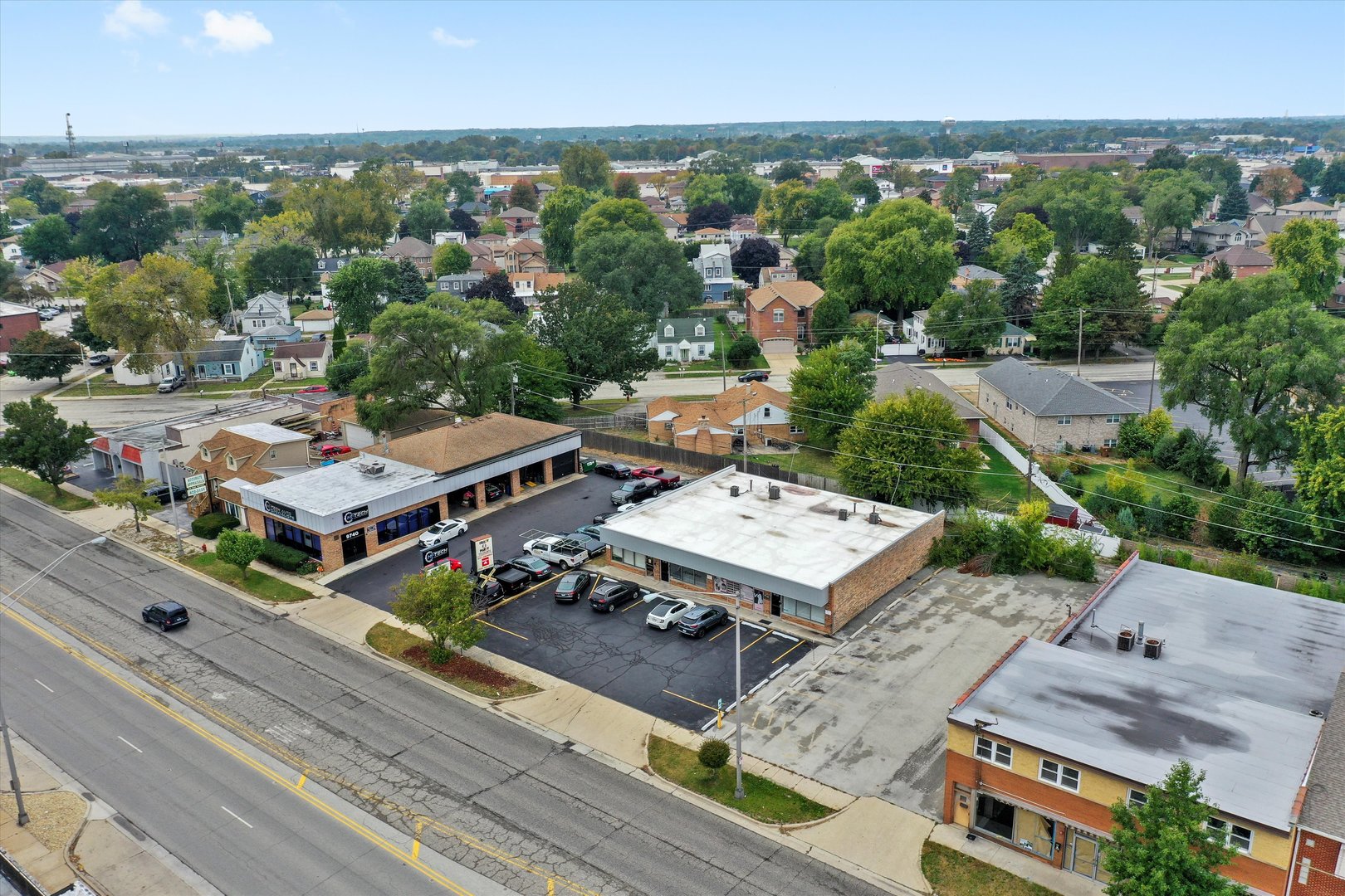 9732 SOUTHWEST Highway, Oak Lawn, IL 60453