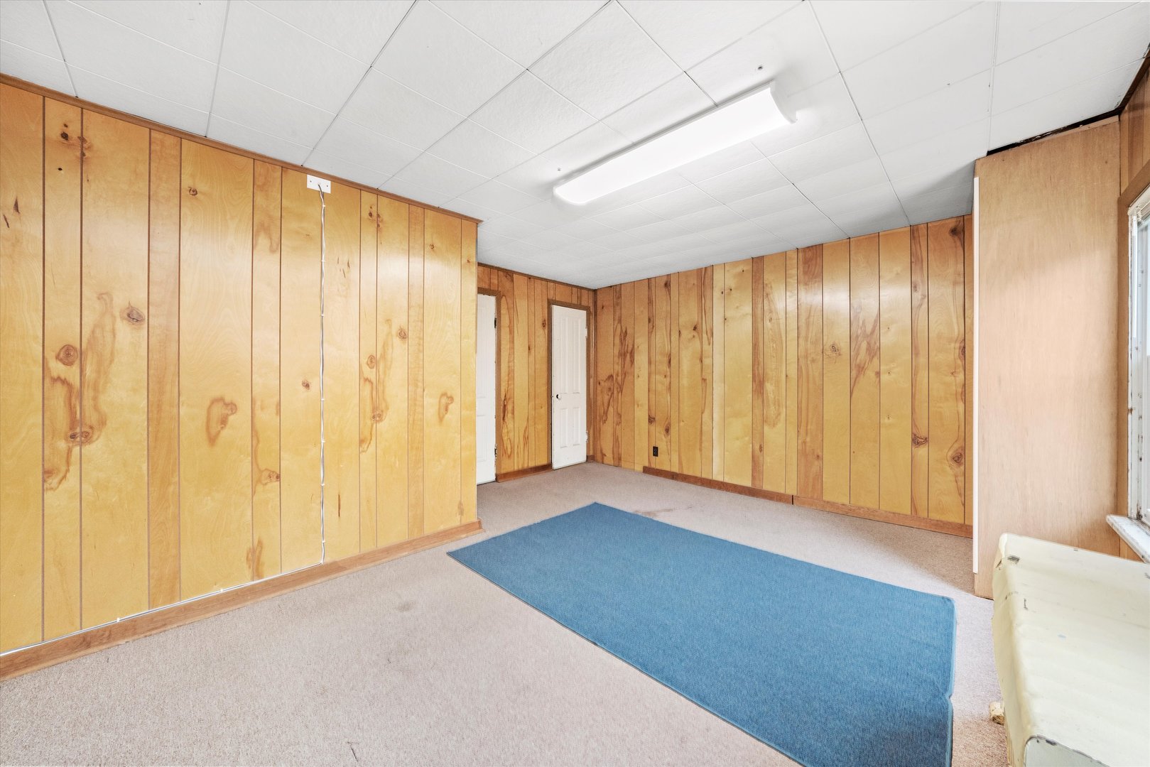 412 hankes Avenue, Aurora, IL 60505