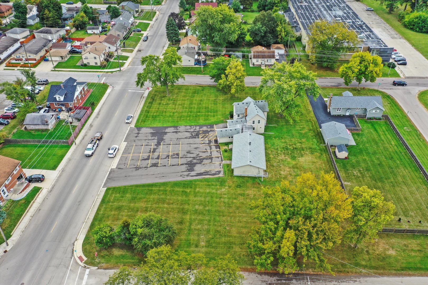 412 hankes Avenue, Aurora, IL 60505