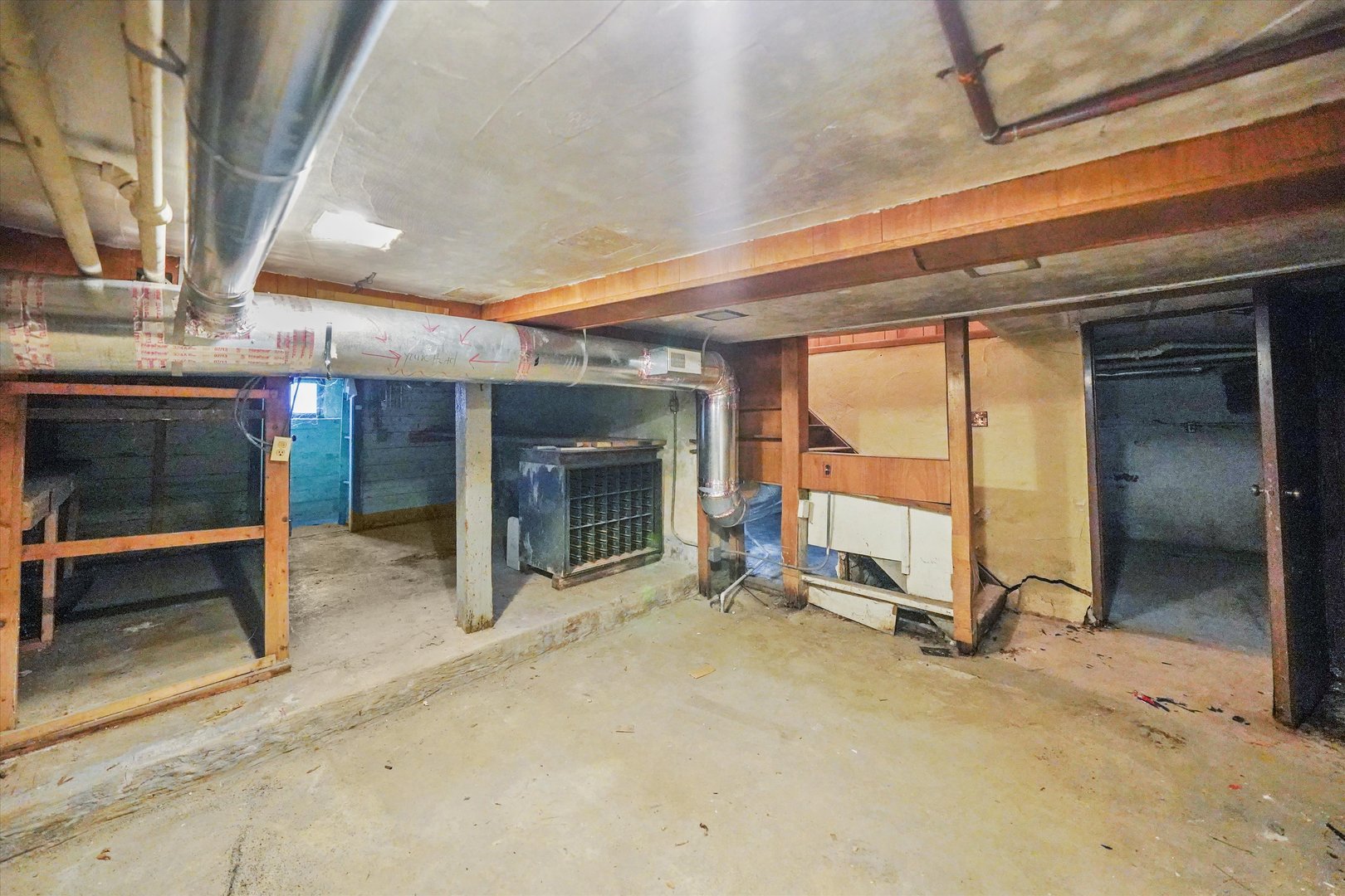 412 hankes Avenue, Aurora, IL 60505