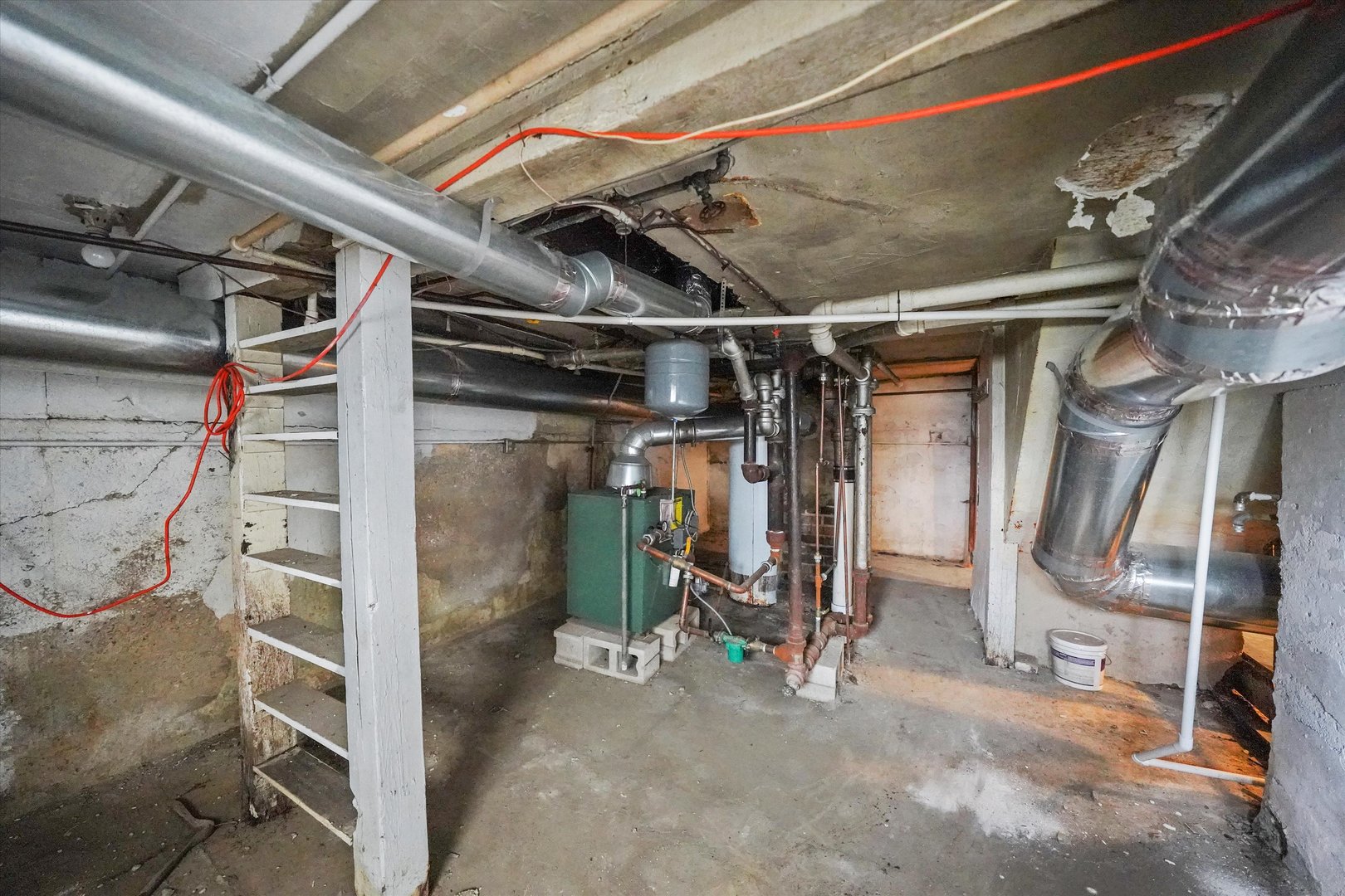 412 hankes Avenue, Aurora, IL 60505