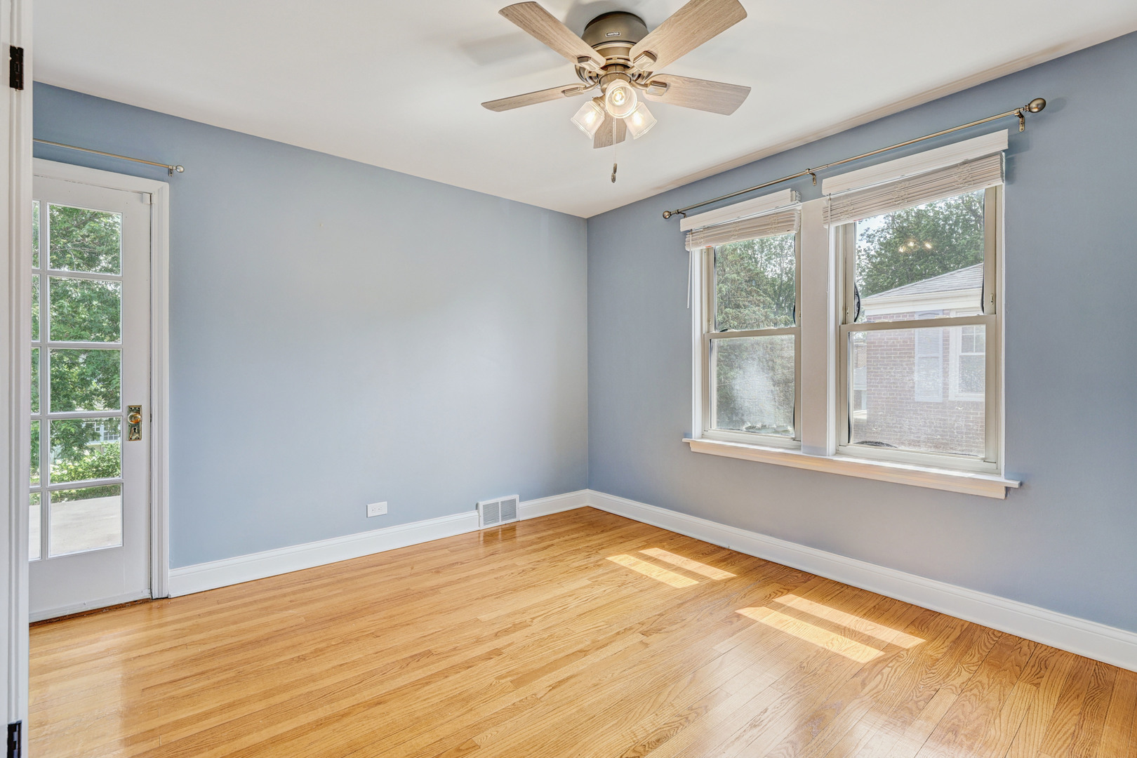 509 S Brainard Avenue, La Grange, IL 60525