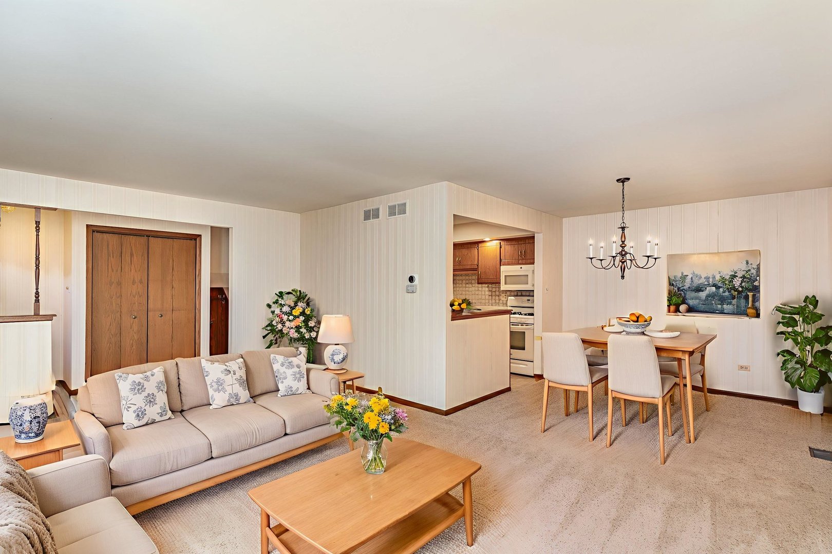 15217 S 74th Court, Orland Park, IL 60462