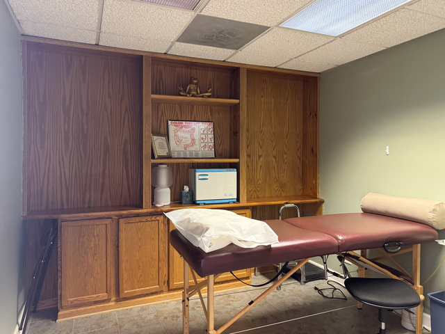 2020 Dean Street #E-D2, St. Charles, IL 60174