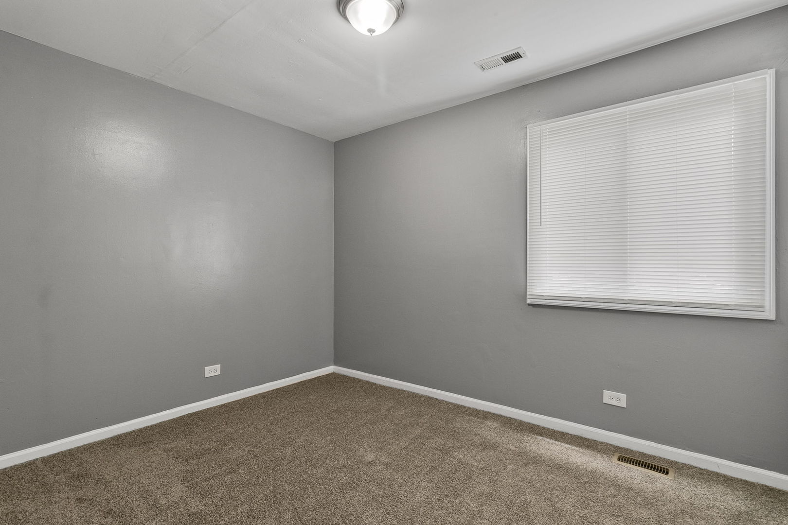 5838 Woodgate Drive, Matteson, IL 60443