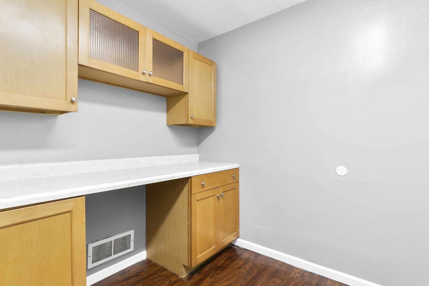 5838 Woodgate Drive, Matteson, IL 60443