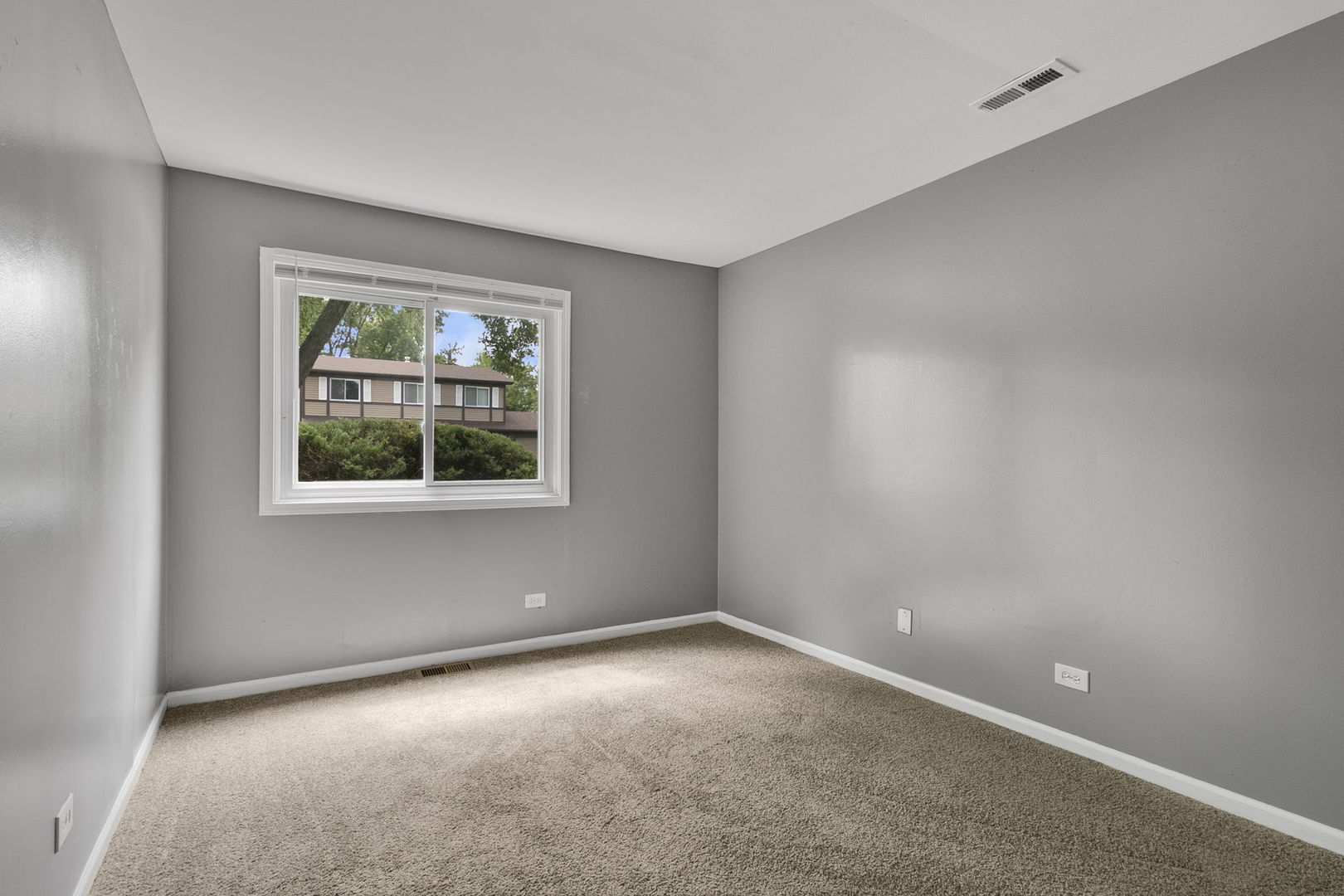 5838 Woodgate Drive, Matteson, IL 60443