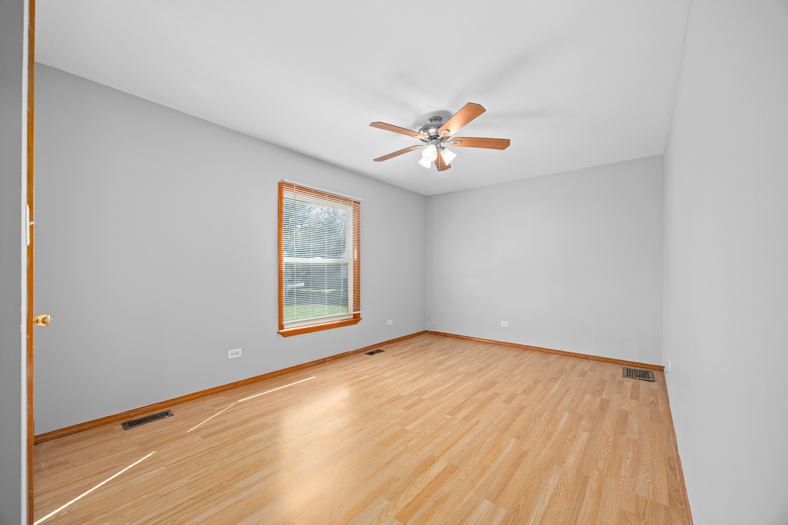 1370 N Glen Circle #C, Aurora, IL 60506