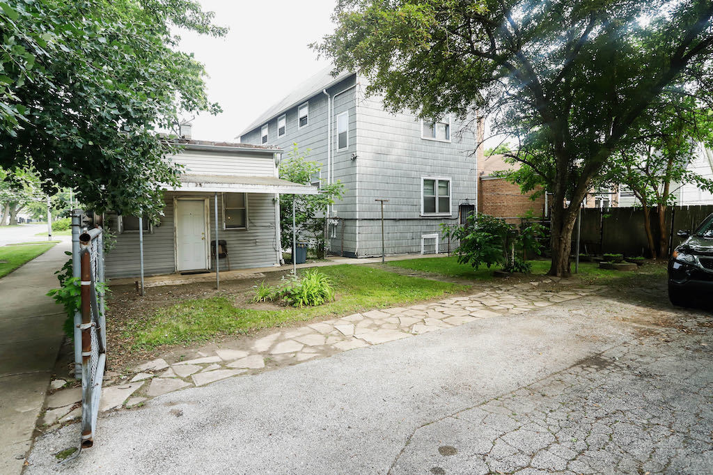 12402 S Green Street, Calumet Park, IL 60827