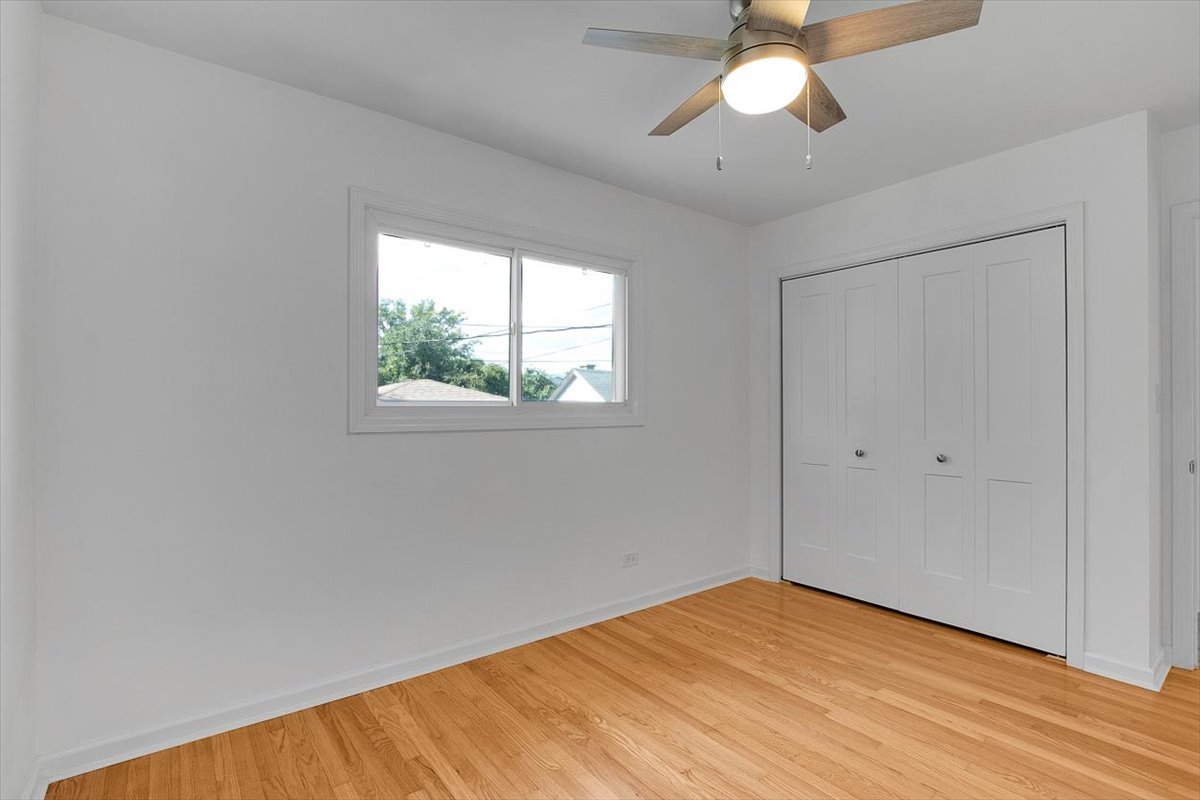 174 Ash Avenue, Wood Dale, IL 60191