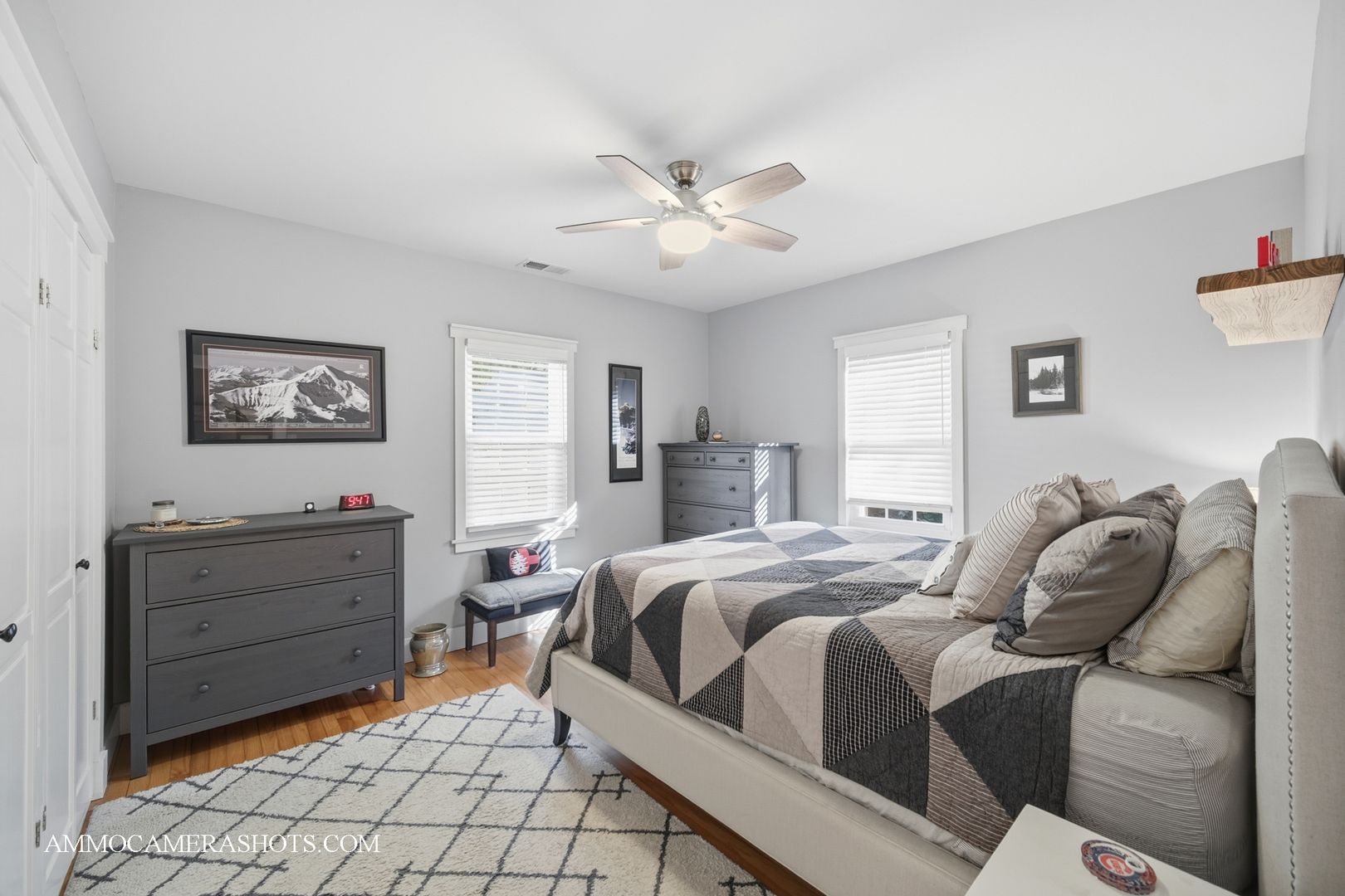 5703 Lee Avenue, Downers Grove, IL 60516