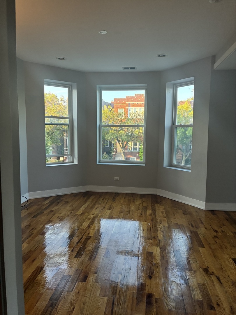 4935 W Washington Boulevard #2, Chicago, IL 60644