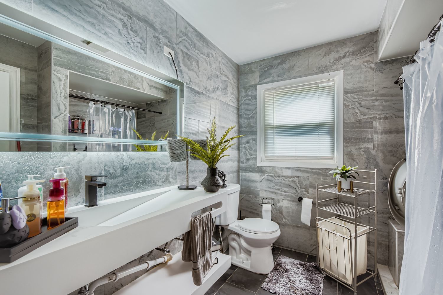 4509 W 105th Street, Oak Lawn, IL 60453