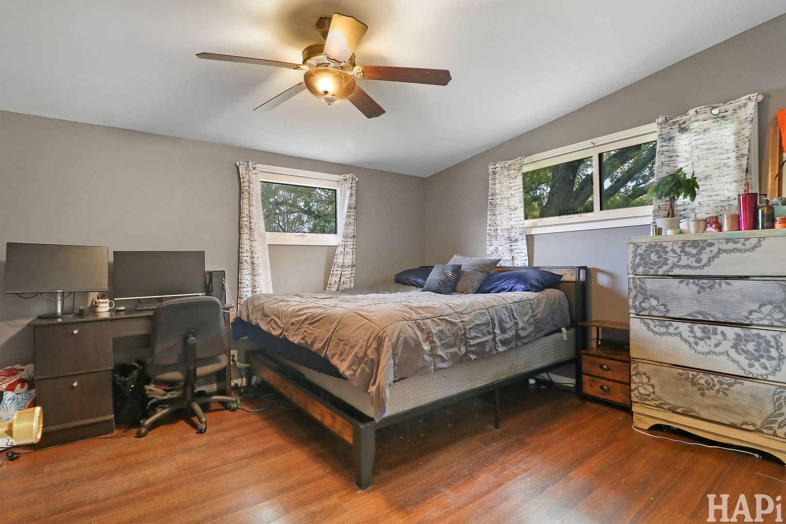 1711 Beechnut Drive, Holiday Hills, IL 60051