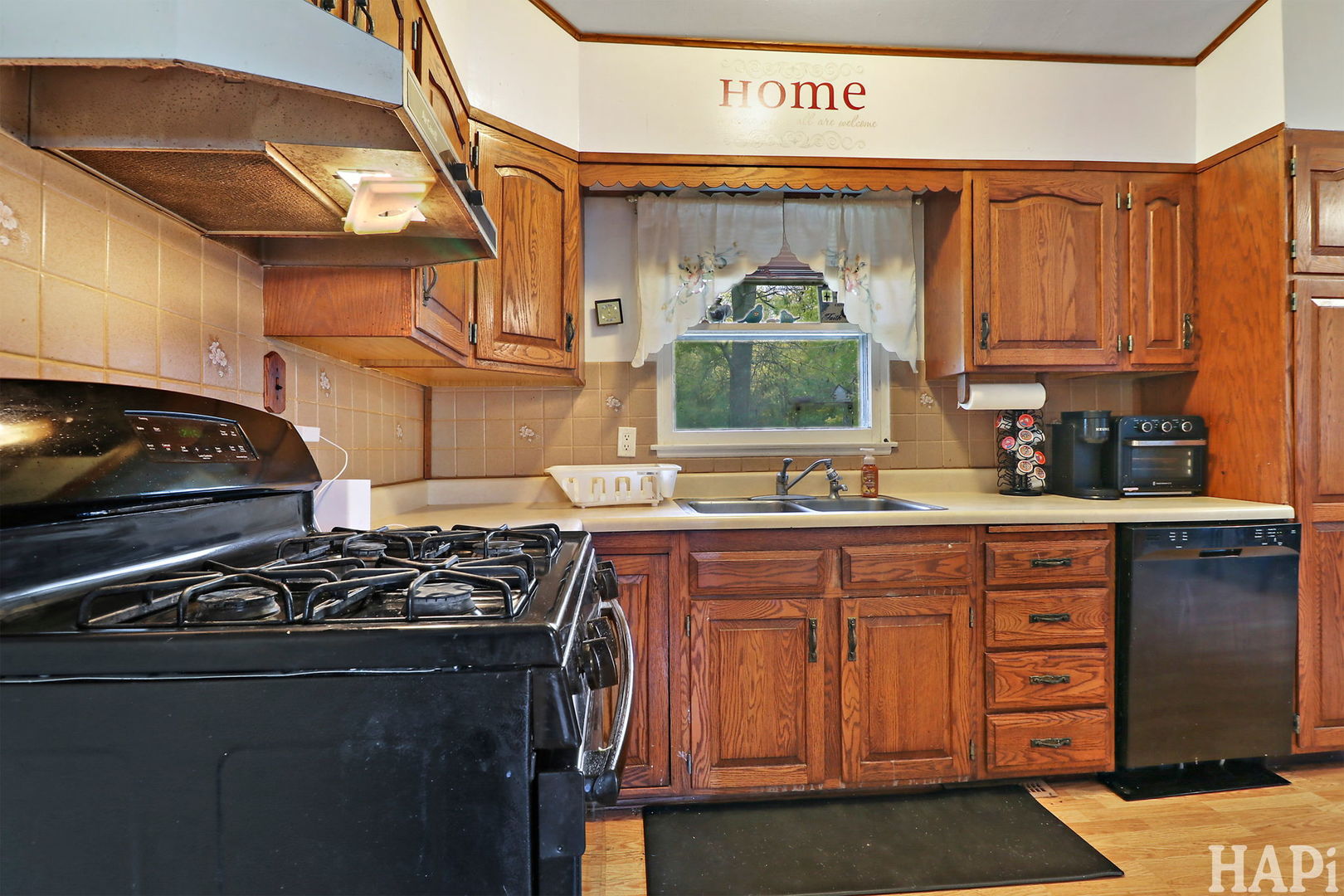 1711 Beechnut Drive, Holiday Hills, IL 60051