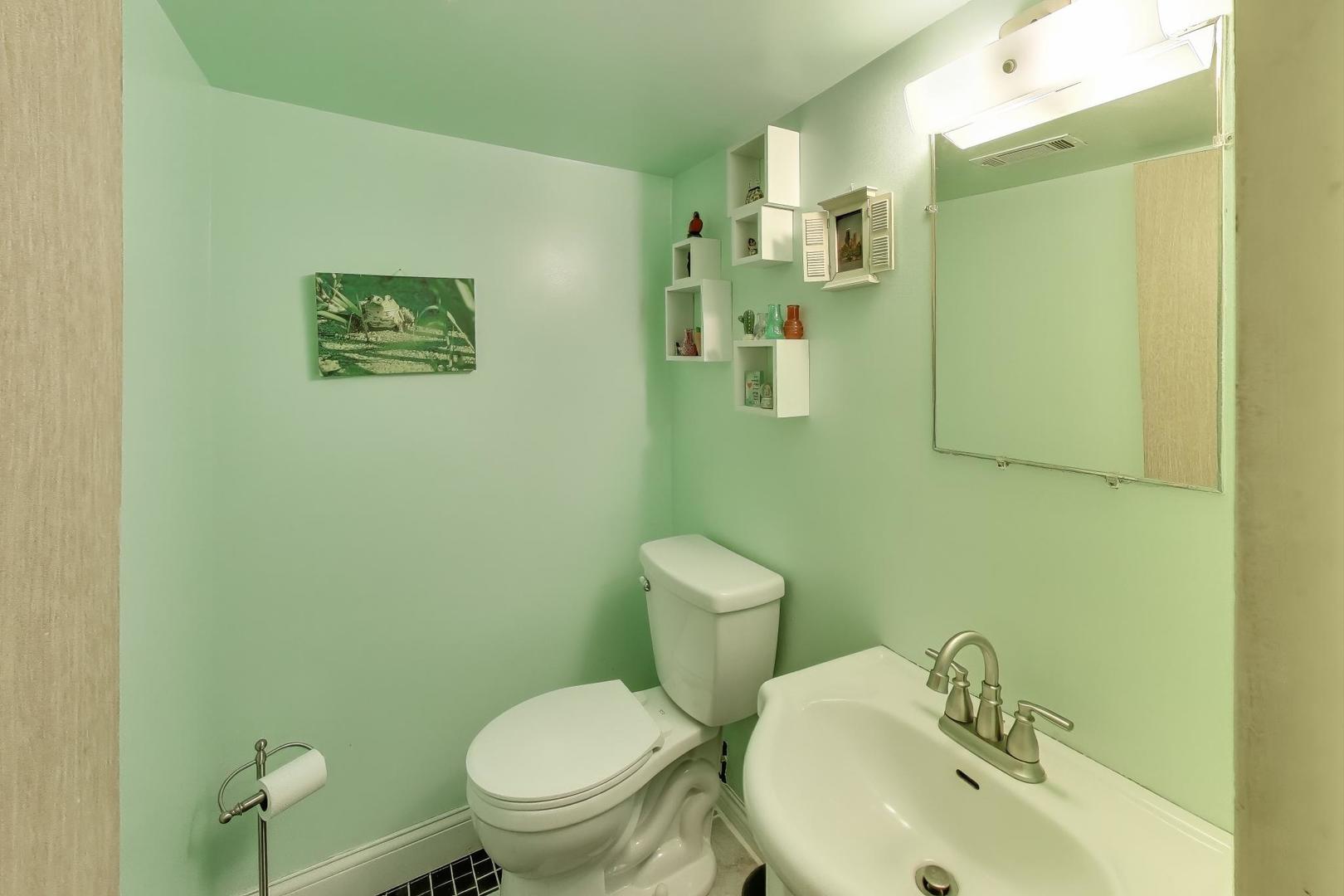 3418 Wesley Avenue, Berwyn, IL 60402