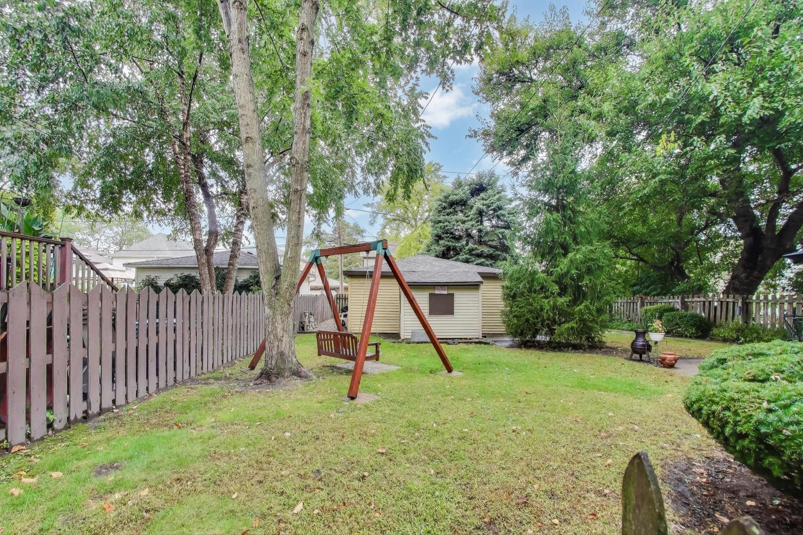 3418 Wesley Avenue, Berwyn, IL 60402
