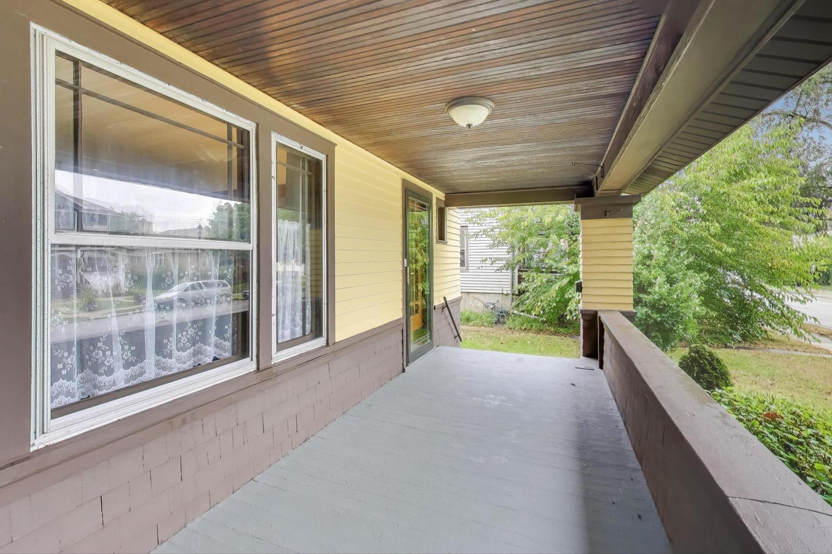 3418 Wesley Avenue, Berwyn, IL 60402