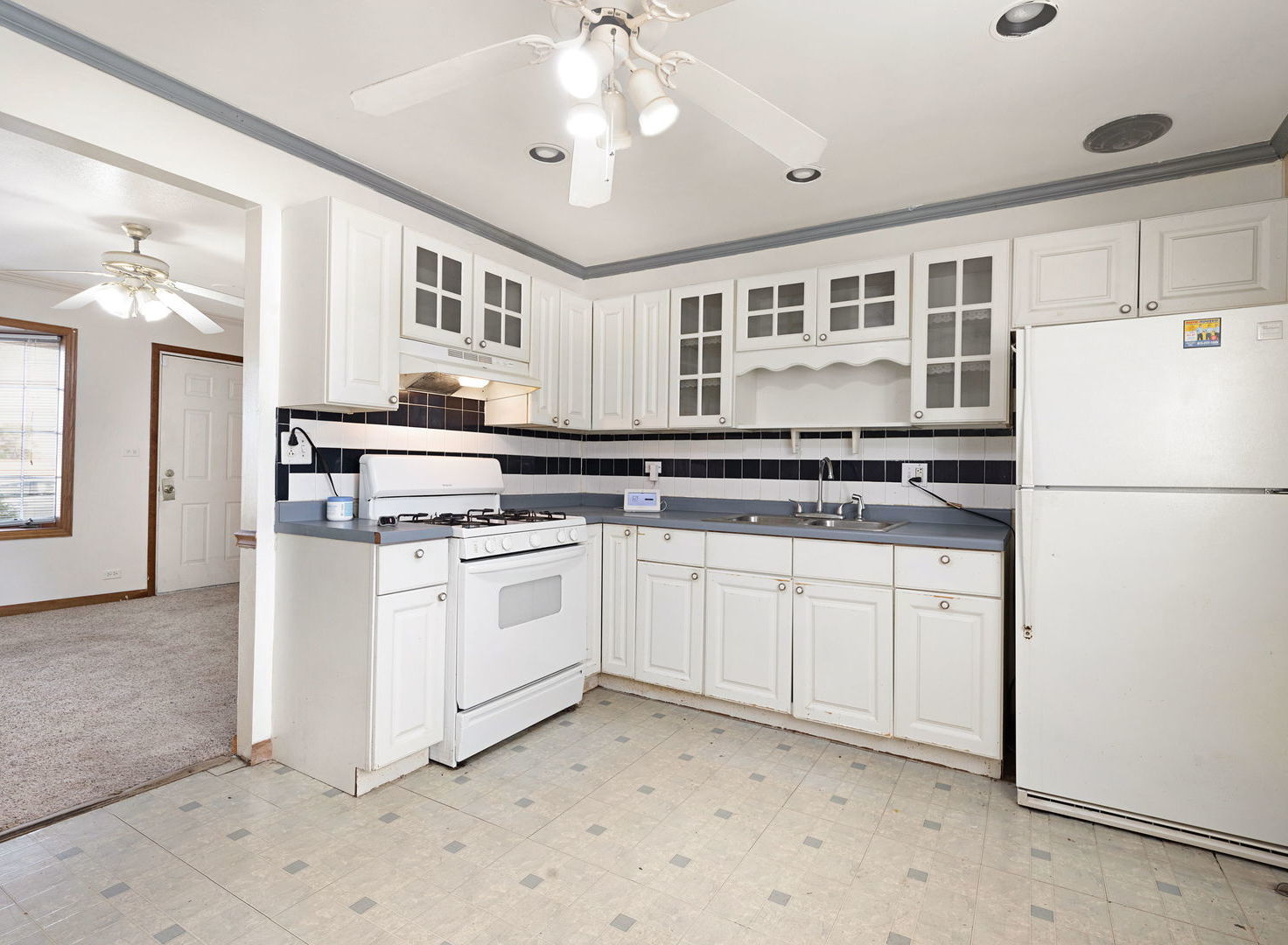 384 N Sunset Drive, Sun River Terrace, IL 60964