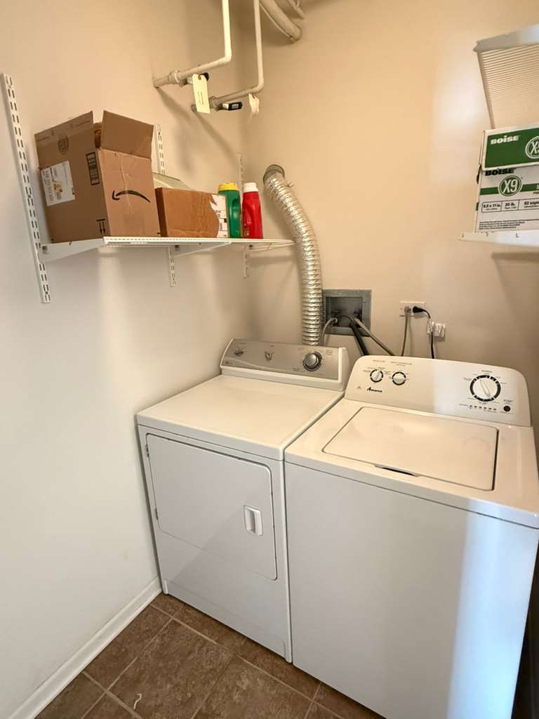 77 N Quentin Road #202, Palatine, IL 60067