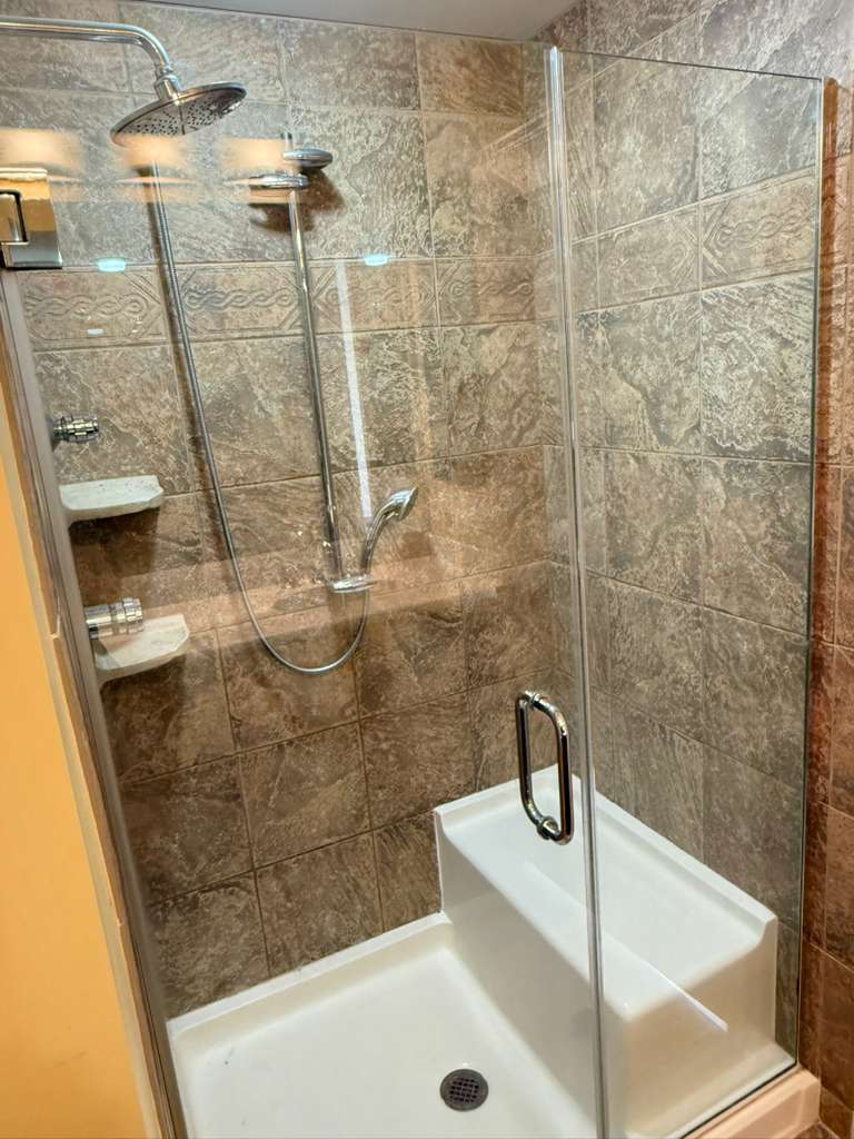 77 N Quentin Road #202, Palatine, IL 60067