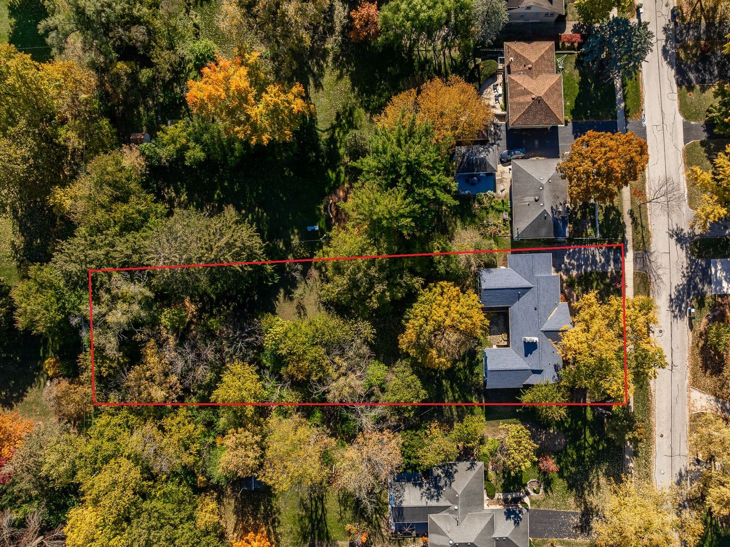 4915 Pershing Avenue, Downers Grove, IL 60515