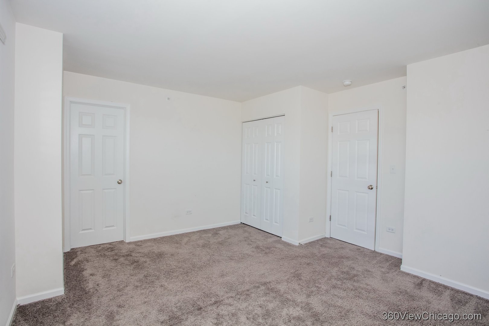 4326 Monroe Avenue, Naperville, IL 60564