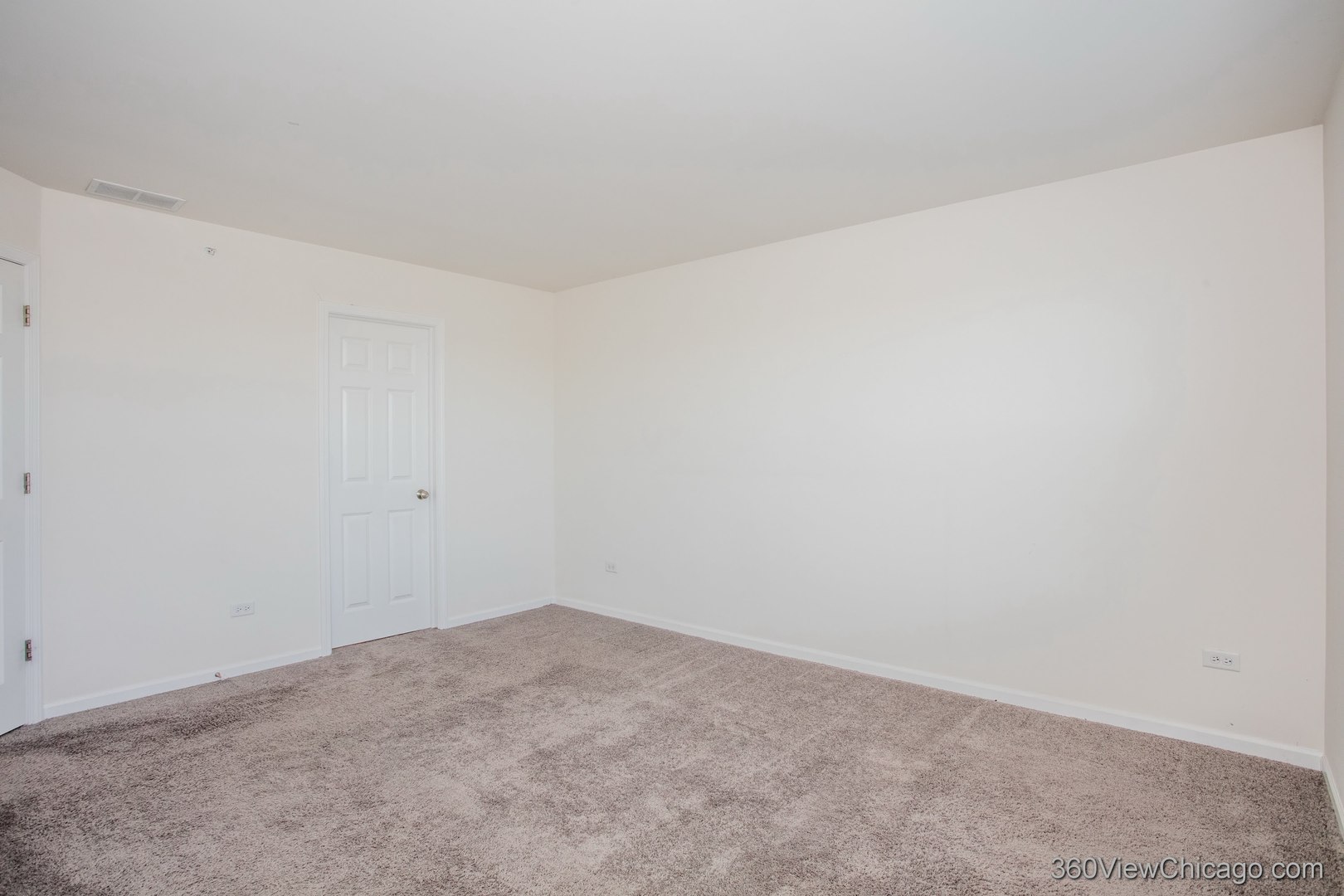 4326 Monroe Avenue, Naperville, IL 60564