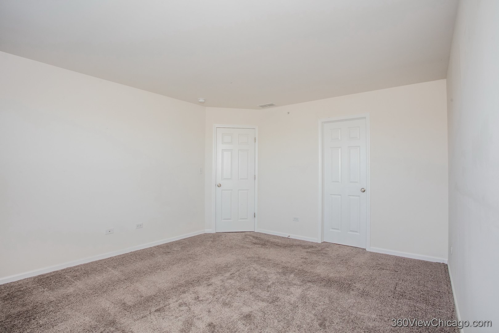 4326 Monroe Avenue, Naperville, IL 60564