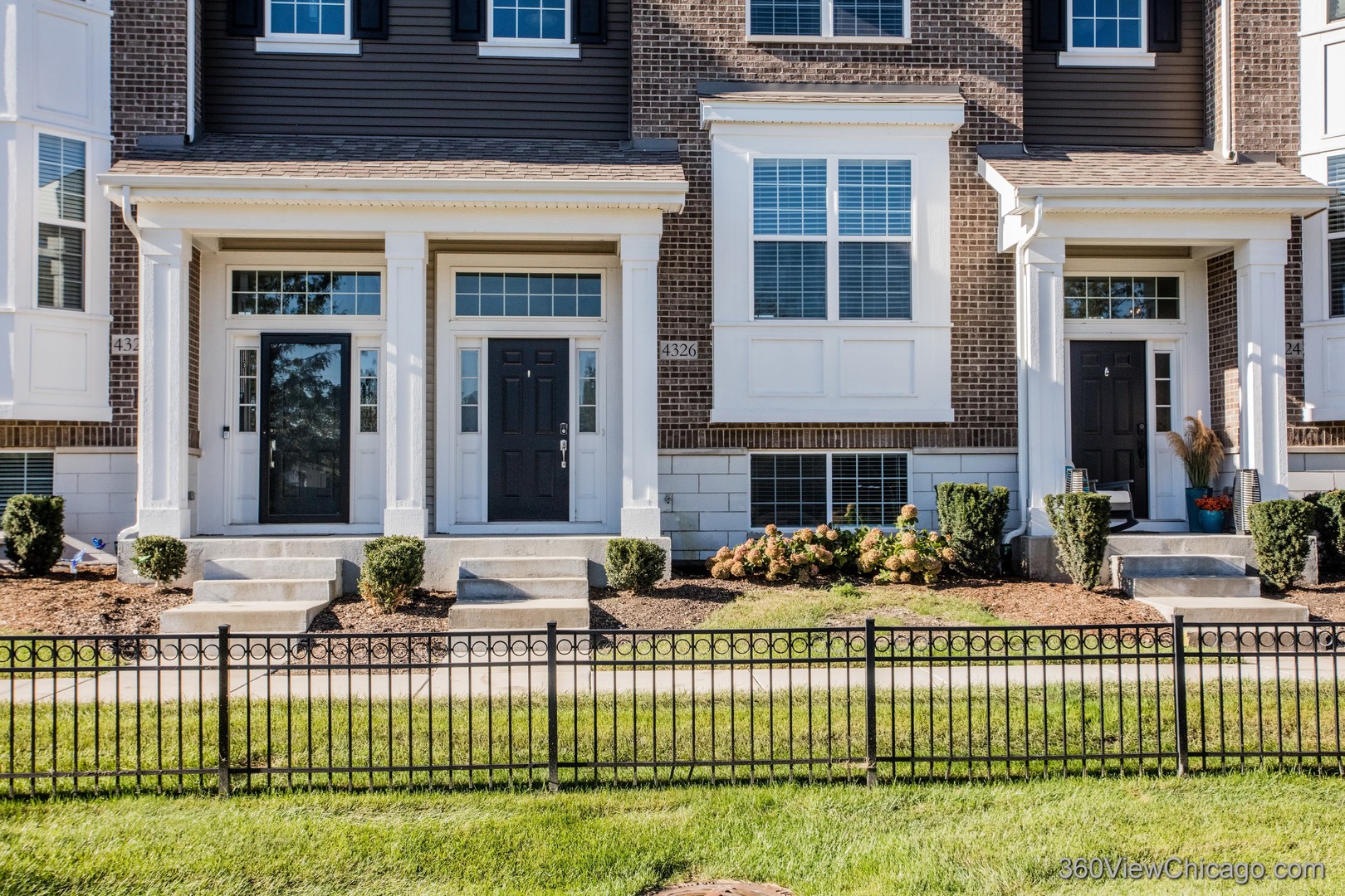 4326 Monroe Avenue, Naperville, IL 60564