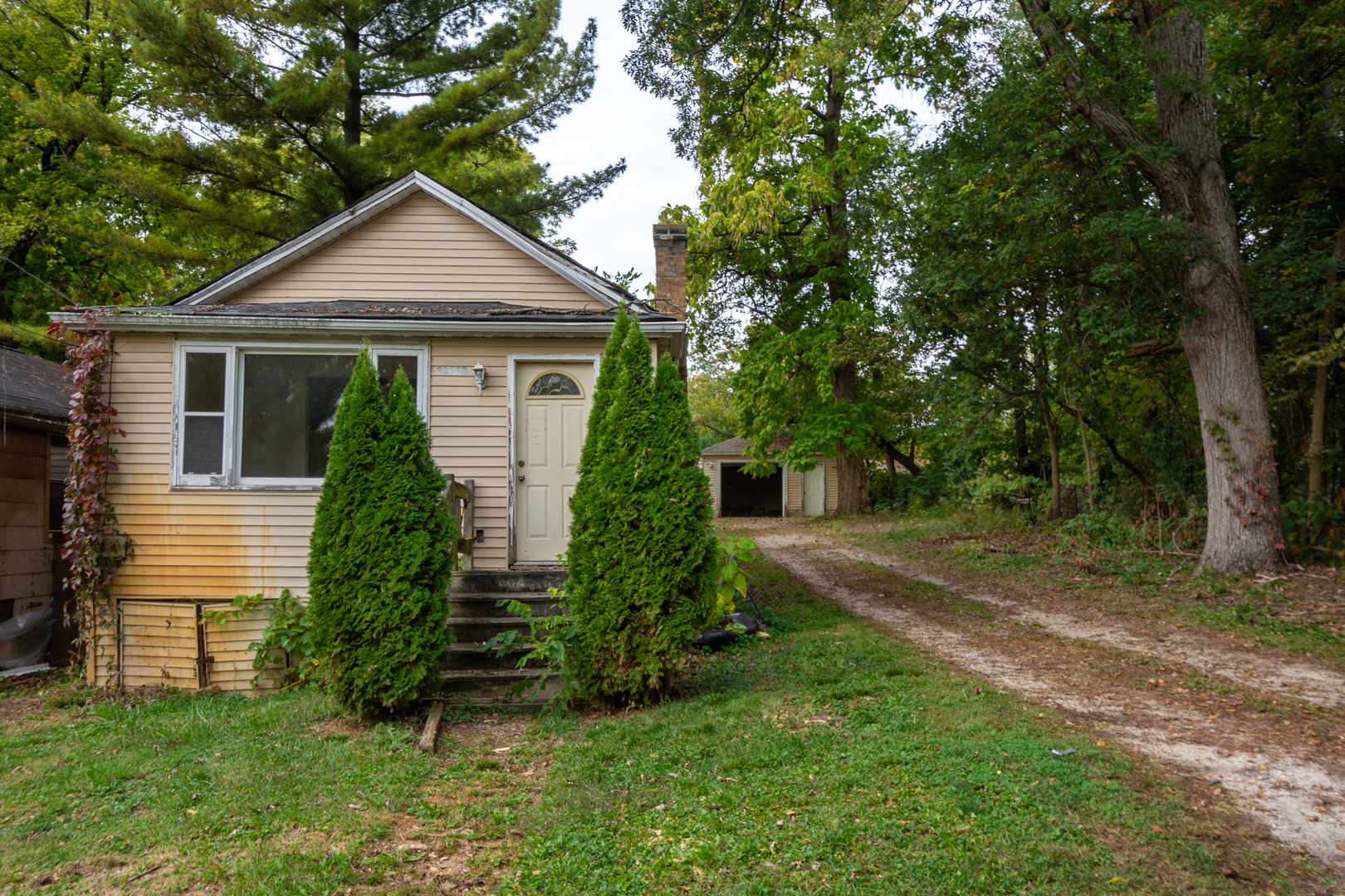38178 N 1st Avenue, Spring Grove, IL 60081