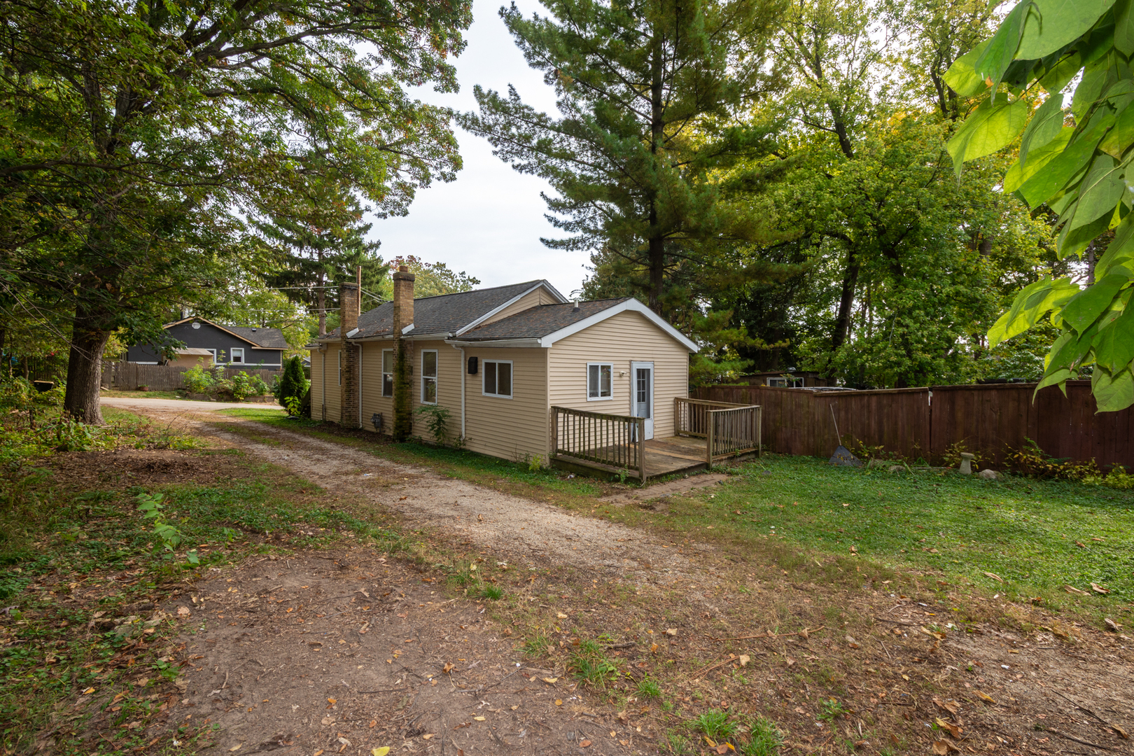 38178 N 1st Avenue, Spring Grove, IL 60081