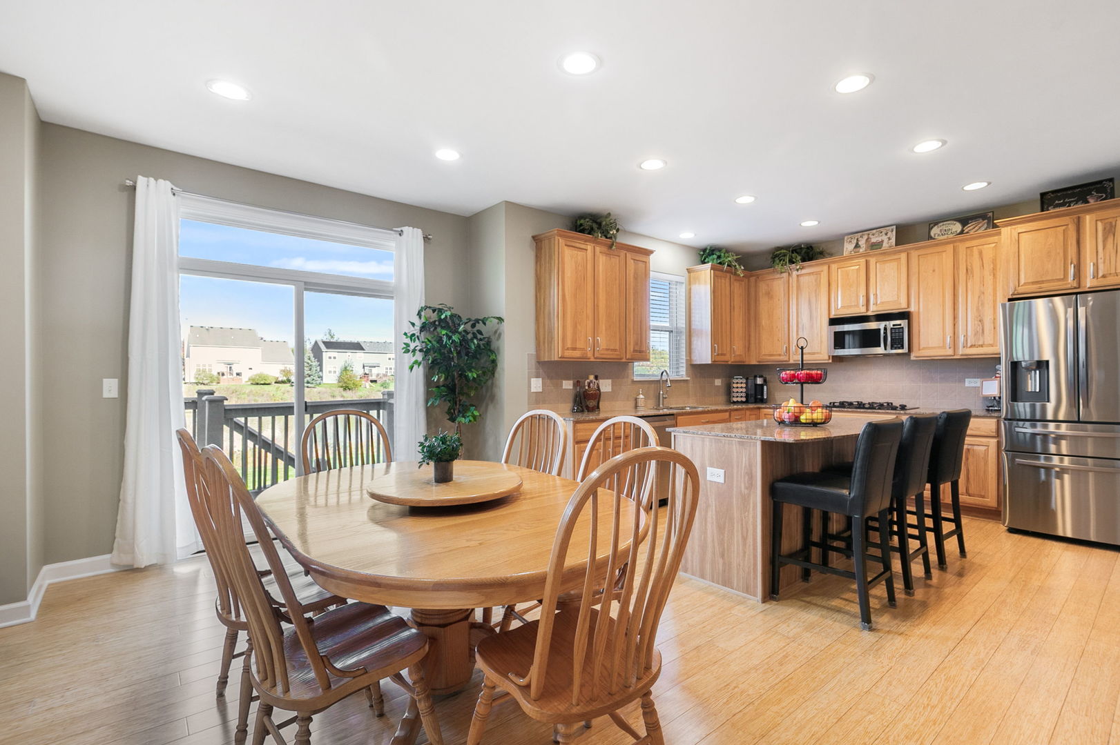 2511 Bluewater Drive, Wauconda, IL 60084