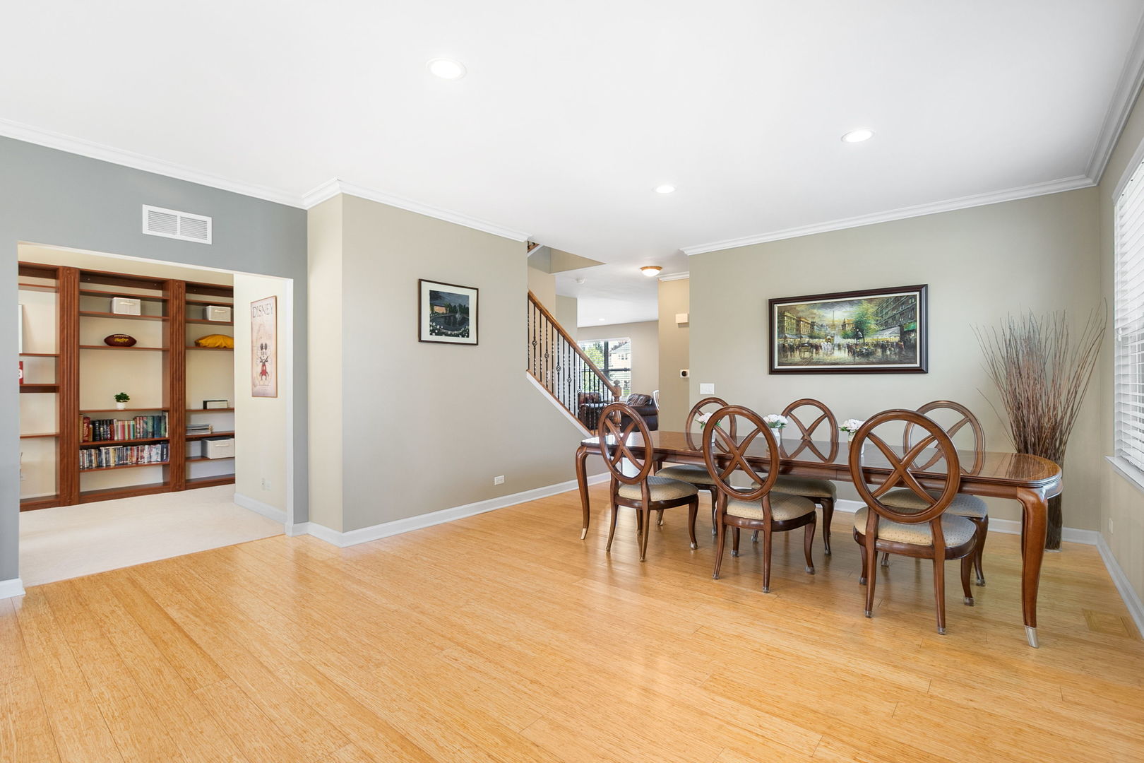 2511 Bluewater Drive, Wauconda, IL 60084