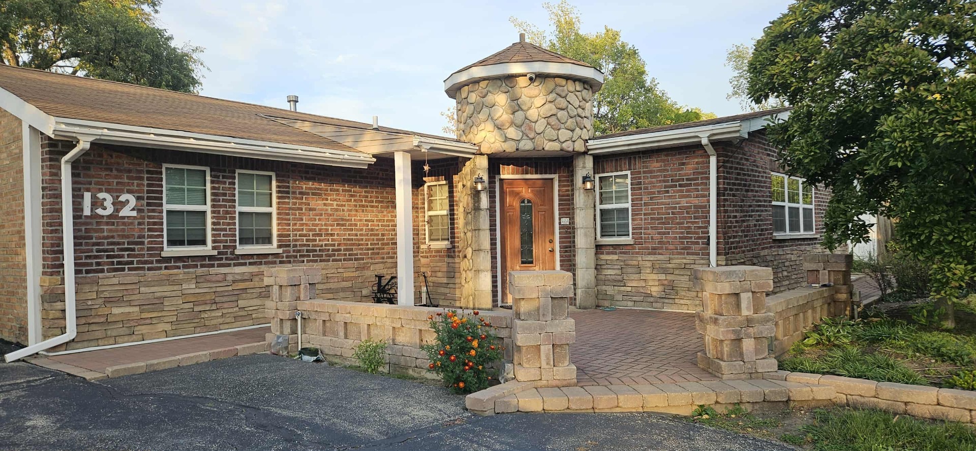 132 Fairwood Drive, Bolingbrook, IL 60440