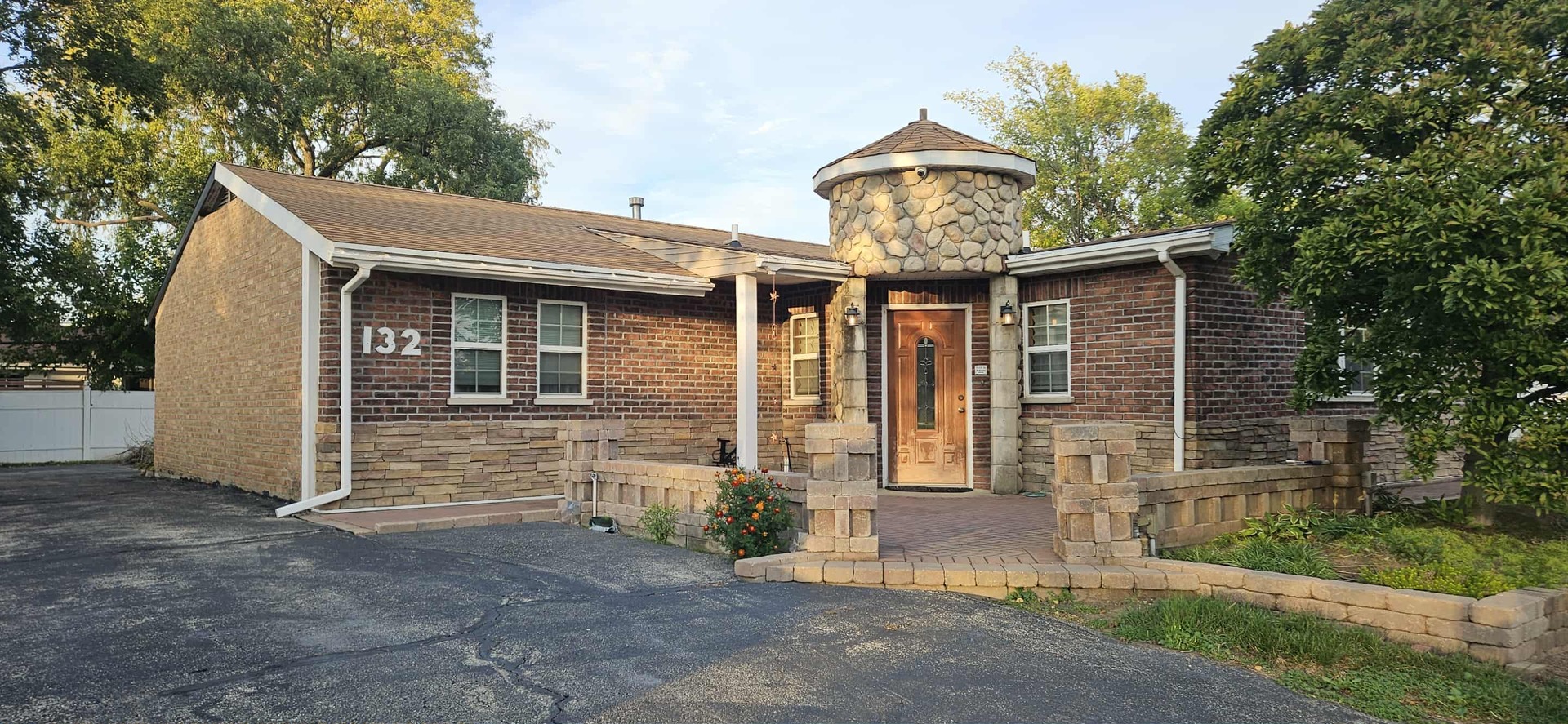 132 Fairwood Drive, Bolingbrook, IL 60440