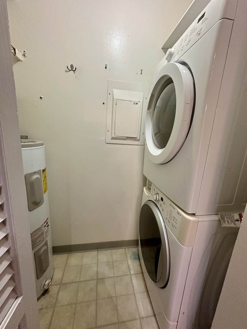 920 N Lakeside Drive #1D, Vernon Hills, IL 60061